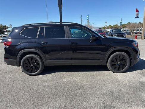 New 2026 Volkswagen Atlas SE image 7