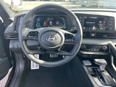 New 2026 Hyundai Elantra SEL Sport image 11