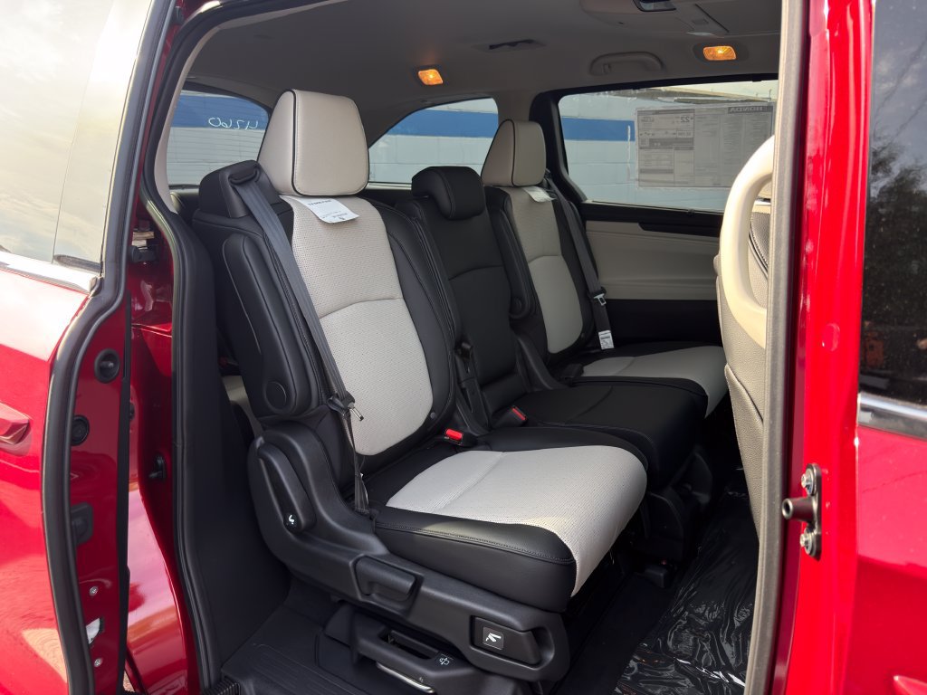 New 2027 Honda Odyssey Elite image 24