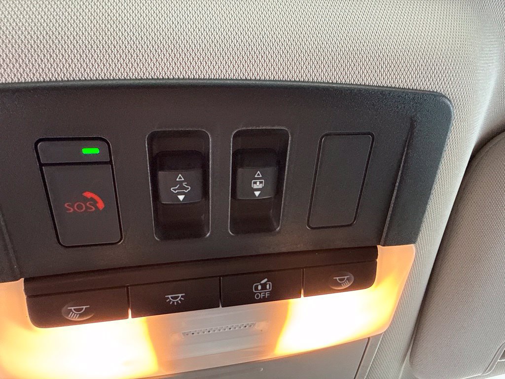 Used 2023 Nissan Pathfinder SL w/ SL Premium Package AWD/4WD image 25