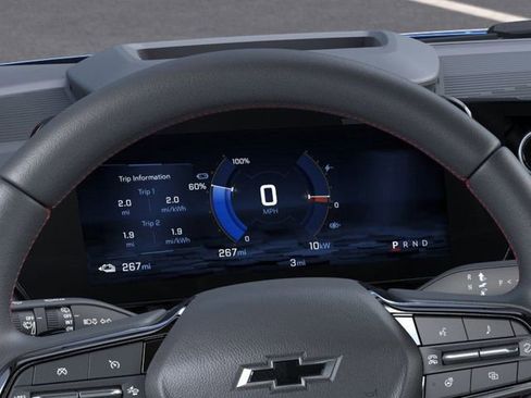 New 2026 Chevrolet Equinox EV RS image 18