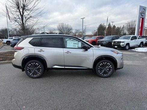 New 2026 Nissan Rogue Platinum w/ Platinum Premium Package image 4