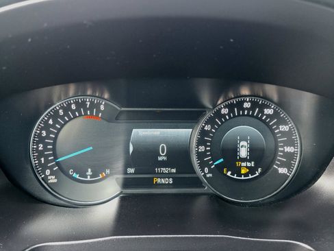 Used 2018 Ford Explorer Platinum image 34