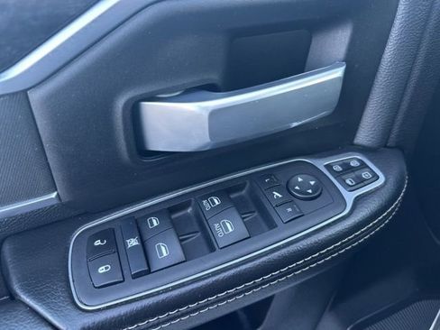 Used 2024 RAM 2500 Big Horn image 24