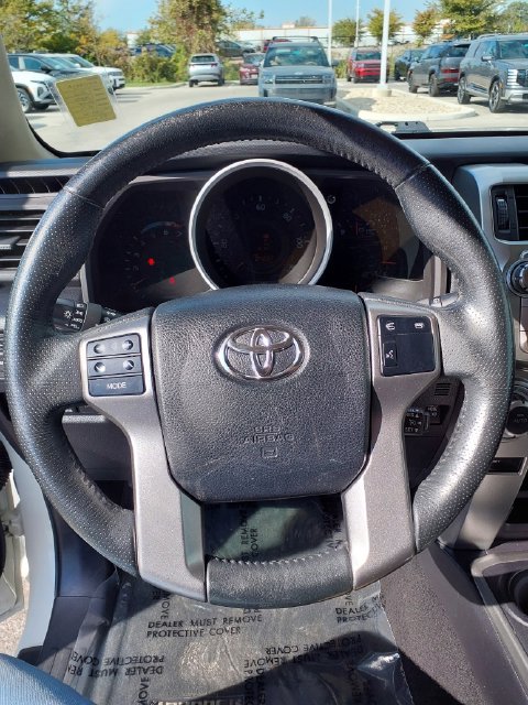 Used 2012 Toyota 4Runner Limited AWD/4WD image 29