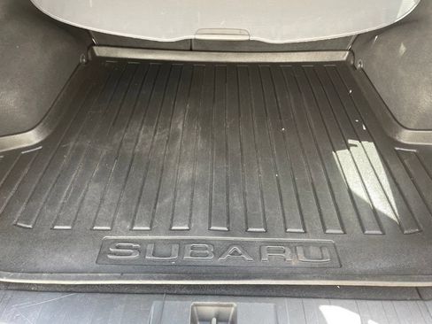 Used 2013 Subaru Outback 2.5i Premium AWD/4WD image 21
