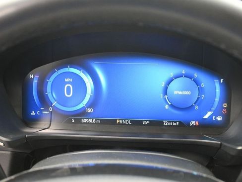 Used 2022 Ford Escape SEL w/ Technology Package AWD/4WD image 10