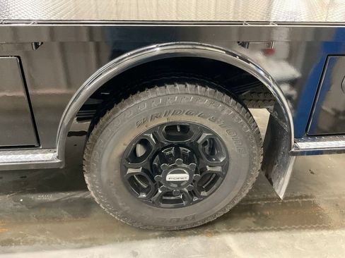 Used 2025 Ford F250 XL w/ STX Appearance Package AWD/4WD image 6