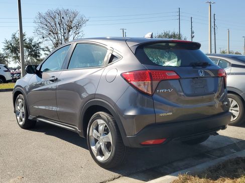 Used 2016 Honda HR-V LX image 5