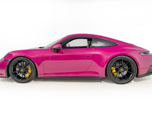 Used 2022 Porsche 911 GT3 RWD image 3
