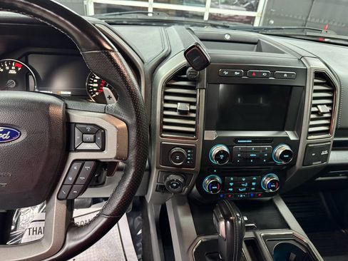 Used 2018 Ford F150 Raptor w/ Equipment Group 802A Luxury image 24