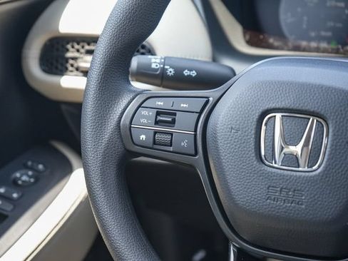 New 2027 Honda HR-V LX image 11