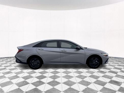 New 2026 Hyundai Elantra Sport image 13