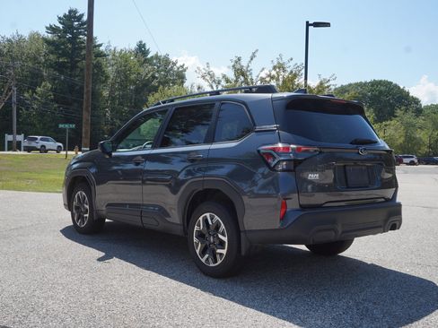 Used 2026 Subaru Forester Premium AWD/4WD image 7