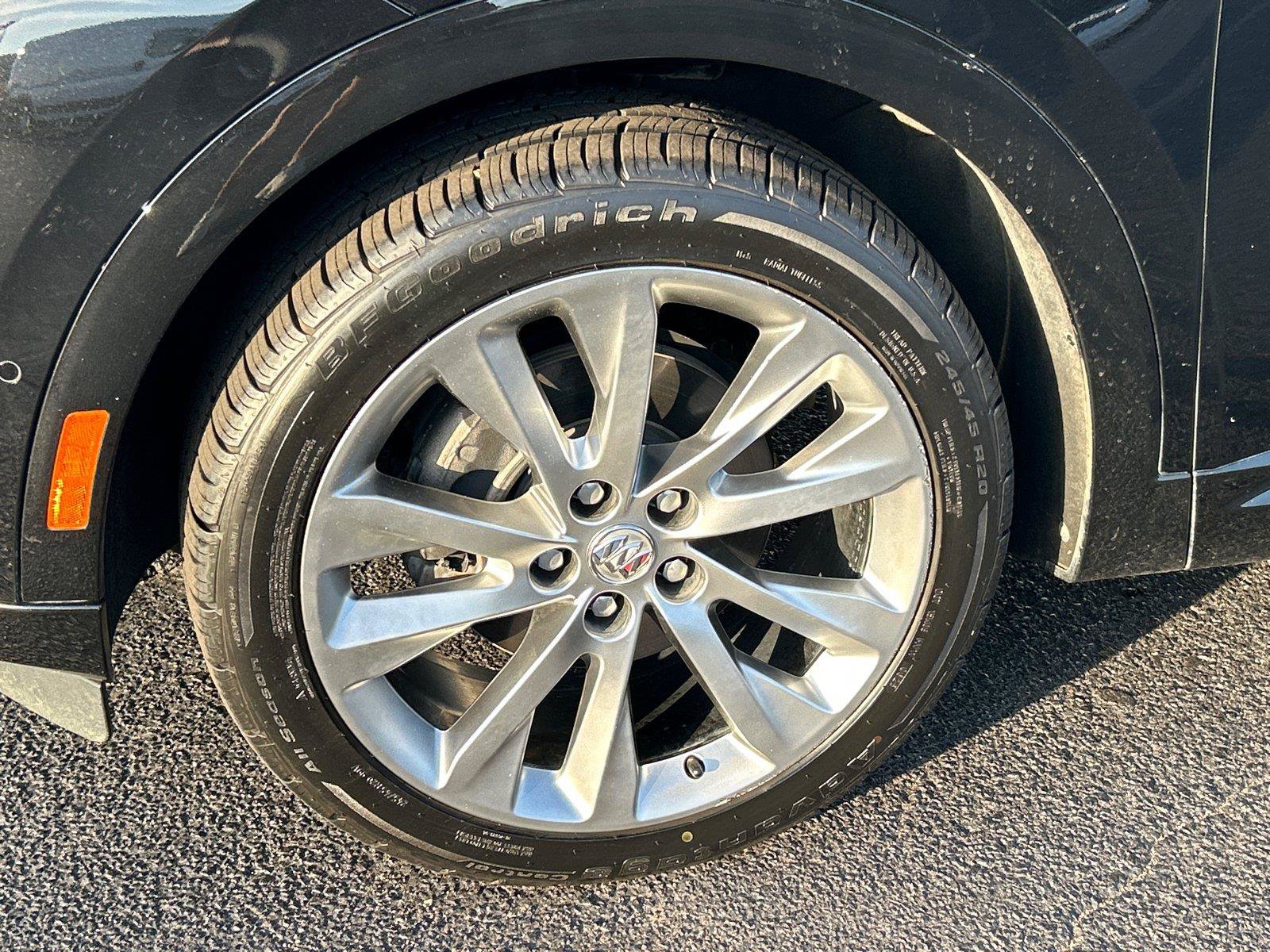 Used 2023 Buick Envision Avenir FWD image 10