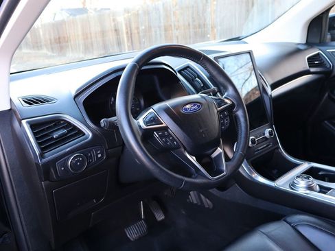 Used 2022 Ford Edge Titanium w/ Equipment Group 301A image 15