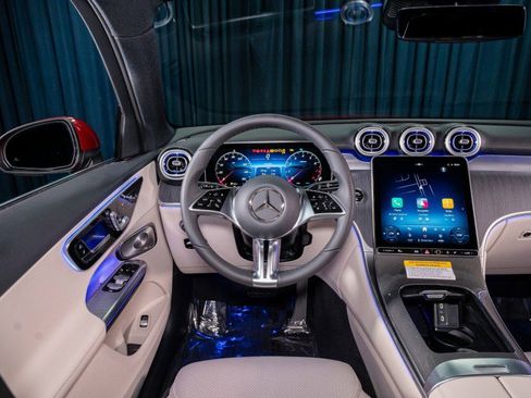 New 2026 Mercedes-Benz GLC 300 image 15