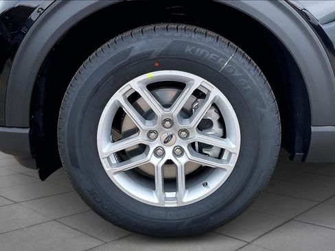 New 2026 Ford Explorer Active w/ Active Comfort Package image 11