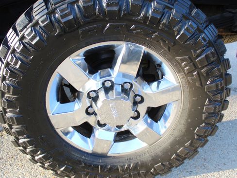 Used 2015 GMC Sierra 2500 SLT w/ Duramax Plus Package image 40