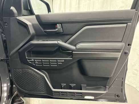 Used 2025 Toyota 4Runner SR5 image 58