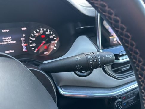 Used 2022 Jeep Compass Limited image 23