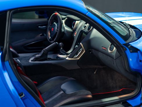 Used 2017 Dodge Viper ACR w/ Extreme Aero Package RWD image 6