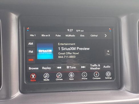 Used 2020 Dodge Charger SXT w/ Blacktop Package image 5