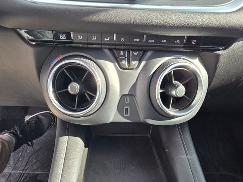 Used 2022 Chevrolet Blazer LT image 20