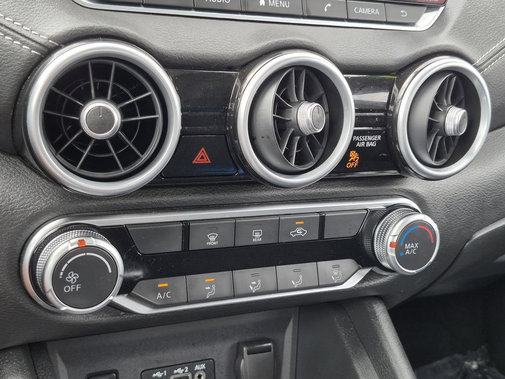 Used 2025 Nissan Sentra SV FWD image 16