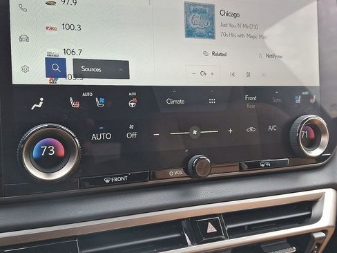 Used 2024 Lexus RX 350 Premium w/ Accessory Package (Z1) AWD/4WD image 17
