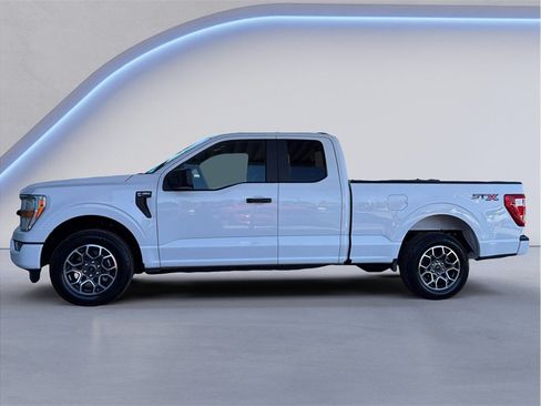 Used 2021 Ford F150 XL w/ Equipment Group 101A High RWD image 3