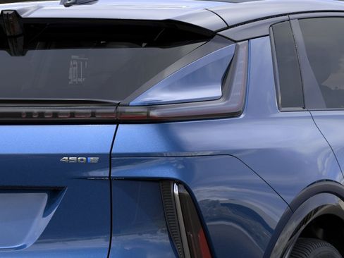 New 2026 Cadillac Lyriq Sport RWD image 11