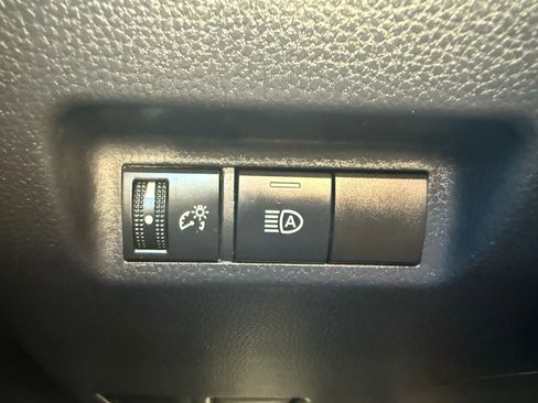 Used 2024 Toyota RAV4 LE image 9