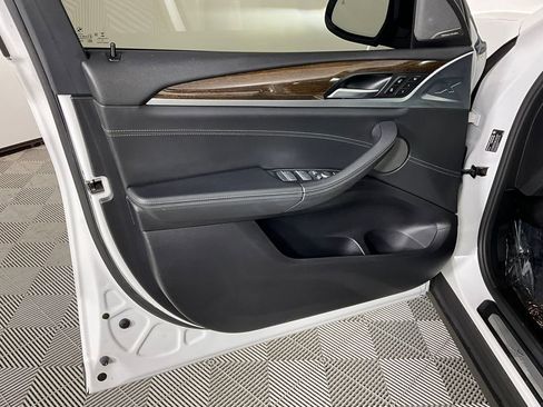 Used 2021 BMW X3 sDrive30i w/ Premium Package image 18
