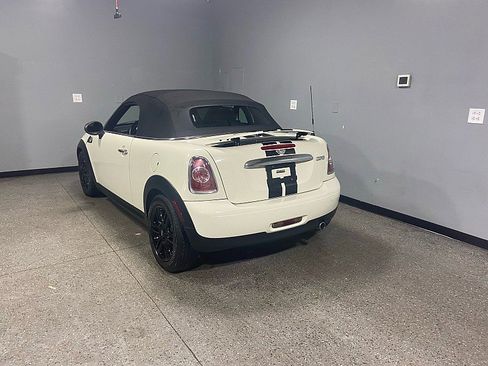 Used 2014 MINI Cooper Roadster image 5