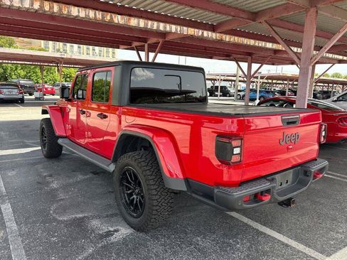 Used 2020 Jeep Gladiator Rubicon AWD/4WD image 3