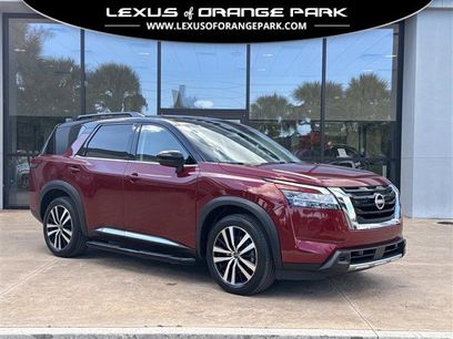 Used 2023 Nissan Pathfinder Platinum