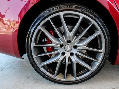 Used 2018 Maserati Ghibli S GranSport RWD image 10