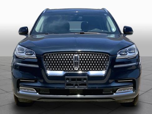 Used 2022 Lincoln Aviator Reserve w/ Equipment Group 201A AWD/4WD image 3