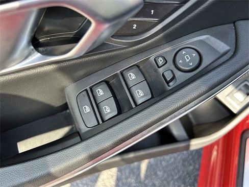 Used 2023 BMW 330i 330i image 19