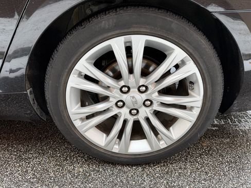 Used 2018 Cadillac XTS Luxury image 31