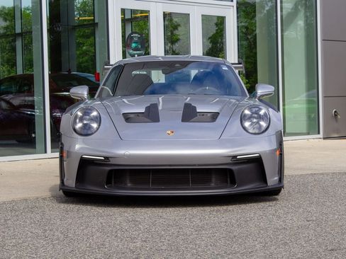 Used 2025 Porsche 911 GT3 RS RWD image 2