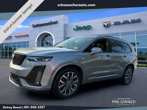 Used 2024 Cadillac XT6 Sport w/ Technology Package AWD/4WD image 3