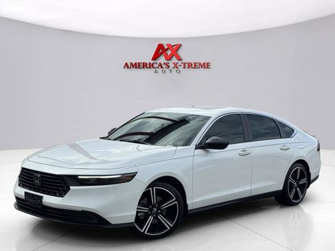 Used 2024 Honda Accord Sport image 1