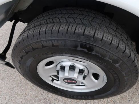 Used 2020 GMC Savana 2500 w/ Driver Convenience Package image 16