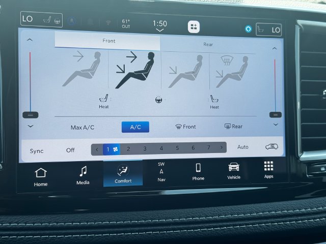 New 2027 Chrysler Pacifica Select w/ Family Tech Group AWD/4WD image 29