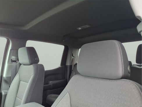 New 2026 Chevrolet Silverado 1500 Custom Trail Boss w/ LPO, Dark Essentials Package image 15