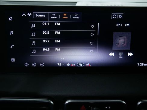 New 2026 Nissan Sentra SV w/ SV Convenience Package FWD image 30