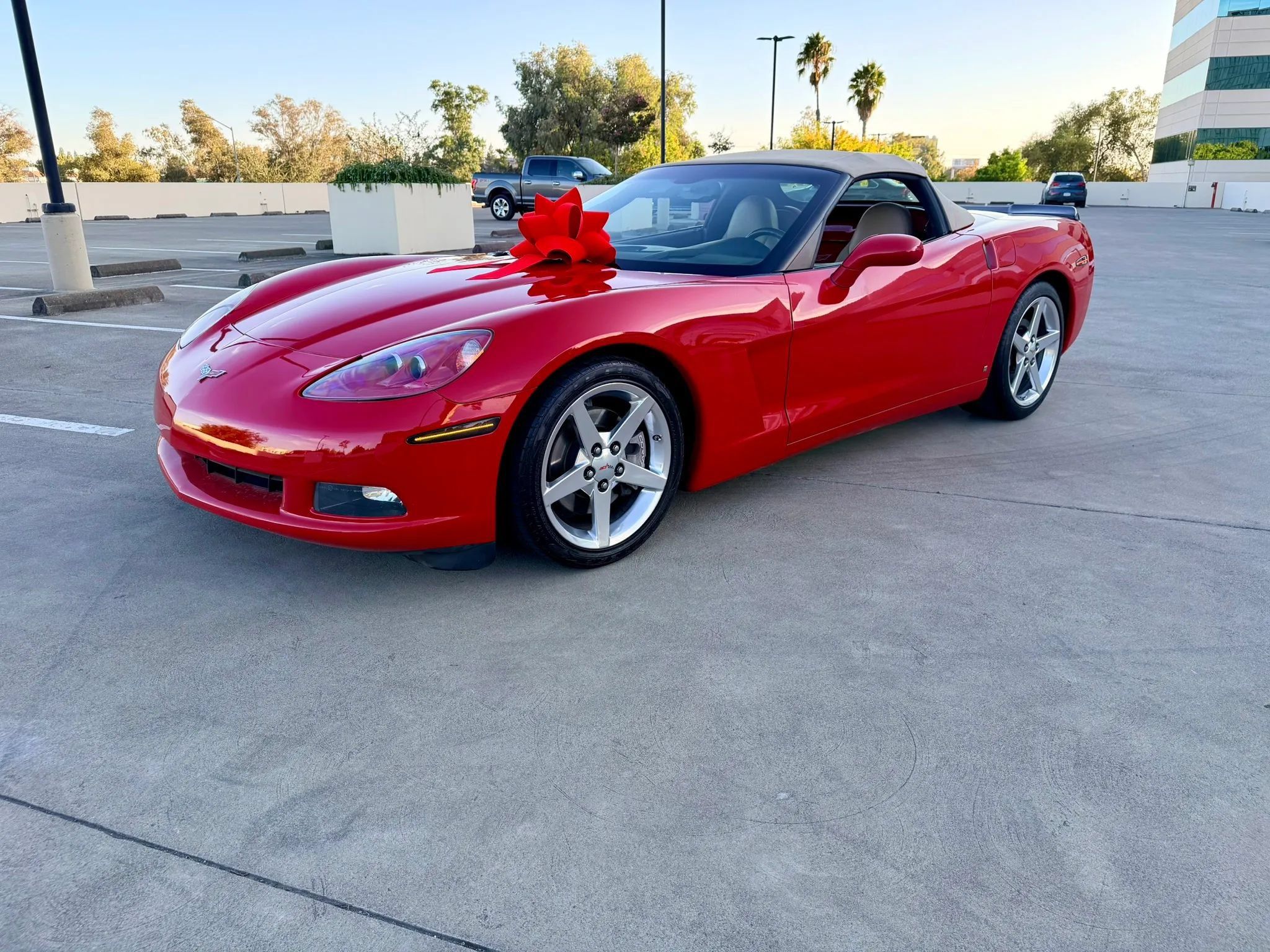 Used 2006 Chevrolet Corvette Convertible w/ Preferred Equipment Group RWD image 16