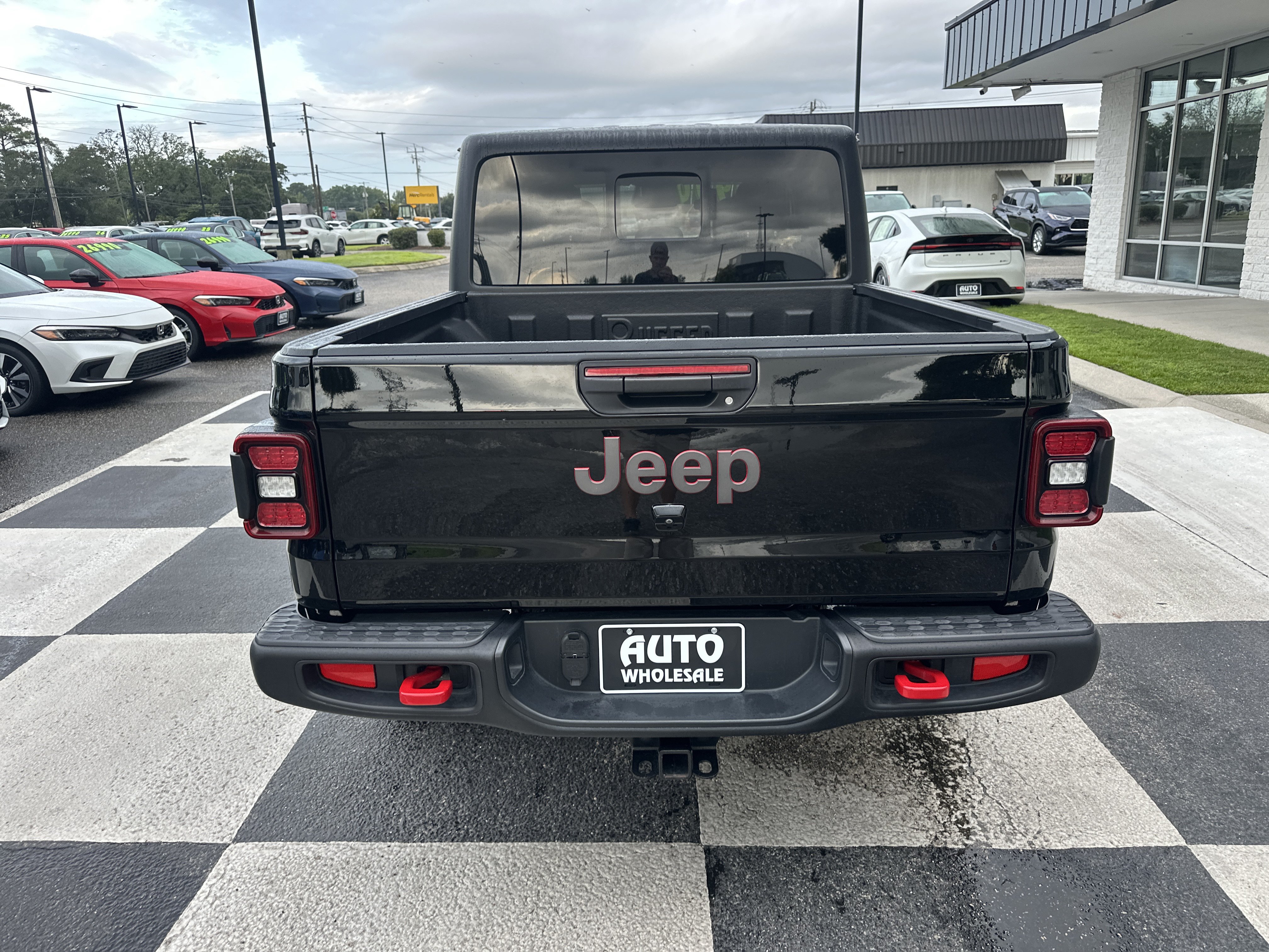 Used 2026 Jeep Gladiator Rubicon AWD/4WD image 10